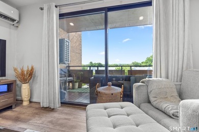 Spacious and updated third floor ranch style condominium. Large - photo 12