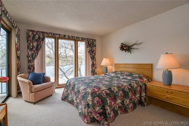 Welcome to your perfect summer escape! This super cute 2-bedroom - photo 14