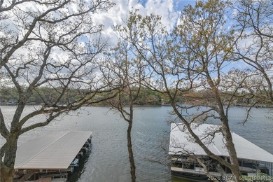 Welcome to your perfect summer escape! This super cute 2-bedroom - photo 15