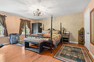 Welcome to this beautifully maintained Colonial located in the - photo 16