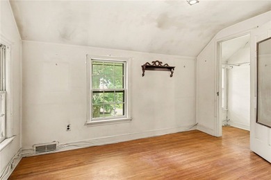 Welcome to 29 Pake Lane! This charming Colonial home offers an - photo 18