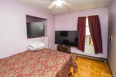 Tucked away on a nice corner lot in a quiet area of Forestburgh - photo 18