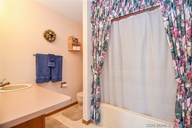 Welcome to your perfect summer escape! This super cute 2-bedroom - photo 19