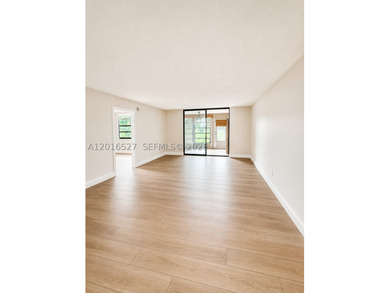 FIRST FLOOR- NO STAIRS, CORNER UNIT in desirable Palm Springs!! - photo 21