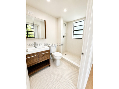 FIRST FLOOR- NO STAIRS, CORNER UNIT in desirable Palm Springs!! - photo 24