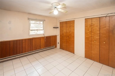 Tucked away on a nice corner lot in a quiet area of Forestburgh - photo 28