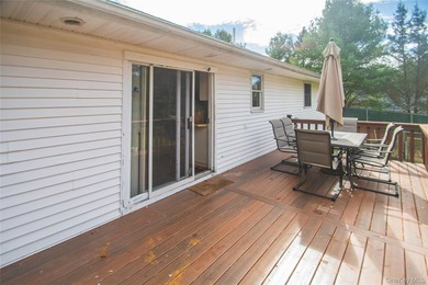 Tucked away on a nice corner lot in a quiet area of Forestburgh - photo 30