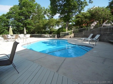 Welcome to your perfect summer escape! This super cute 2-bedroom - photo 31