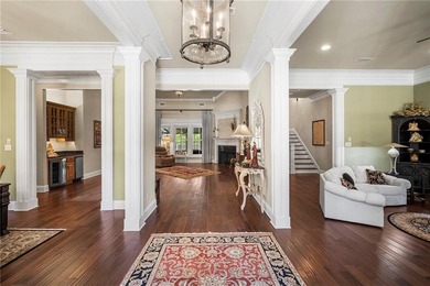 Welcome to 113 Oak Avenue, located in Fairhope's sought-after - photo 6