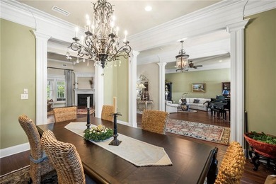 Welcome to 113 Oak Avenue, located in Fairhope's sought-after - photo 8
