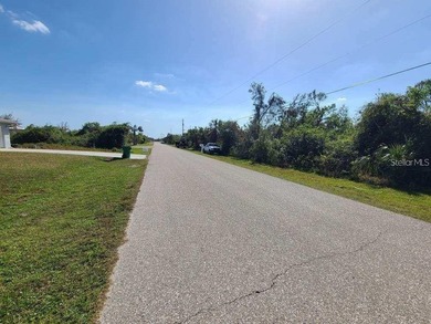 Build your dream home on this exceptional vacant lot--or - photo 3