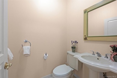Welcome to Setauket Meadows, a highly sought 55+ gated community - photo 12