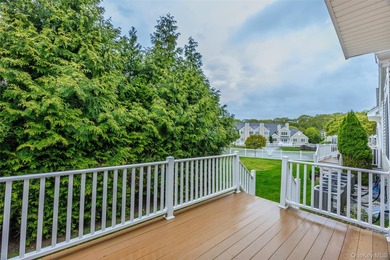 Welcome to Setauket Meadows, a highly sought 55+ gated community - photo 14