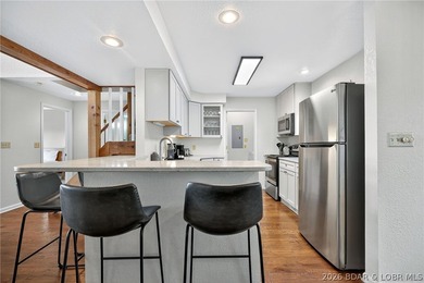 Top-floor living at Summerset Condominiums blends thoughtful - photo 15
