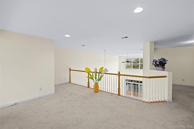 Welcome to Setauket Meadows, a highly sought 55+ gated community - photo 18