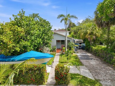 Are you searching for your next great investment? This 3 bedroom - photo 19