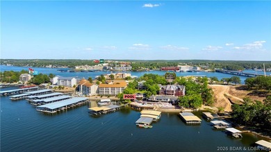 Top-floor living at Summerset Condominiums blends thoughtful - photo 23