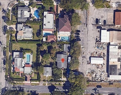 Are you searching for your next great investment? This 3 bedroom - photo 25