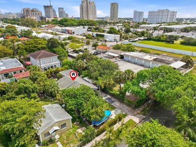 Are you searching for your next great investment? This 3 bedroom - photo 27