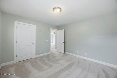Welcome to Oyster Bluff on Lady's Island! This spacious - photo 33