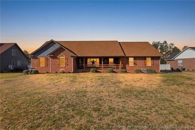 (private lake, pond, coastal) Home For Sale in Raeford North Carolina