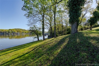 Extremely rare opportunity to acquire a lakefront point property - photo 15