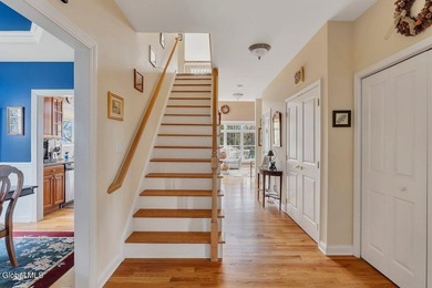 Lakeside views! 3,000 sq/ft of comfortable living space with 2 - photo 18
