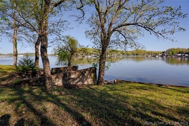 Extremely rare opportunity to acquire a lakefront point property - photo 22