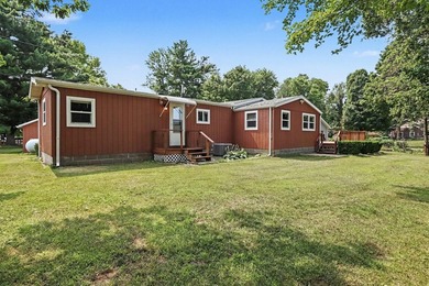 Meticulously maintained 2-bedroom, 1.5-bath waterfront home on - photo 22