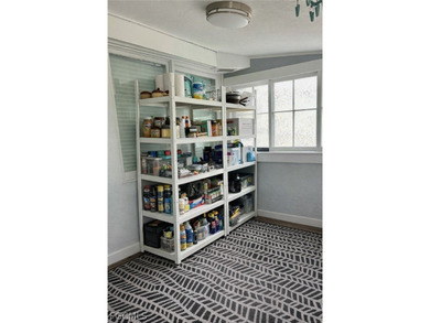 Welcome to The Hough House, a classic triplex full of old school - photo 24