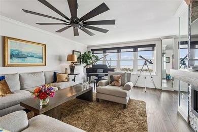 Where Million-Dollar Tampa Bay Views Meet Curated Luxury Design - photo 31