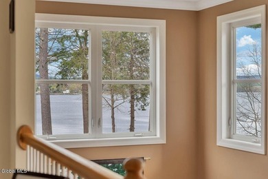 Lakeside views! 3,000 sq/ft of comfortable living space with 2 - photo 41