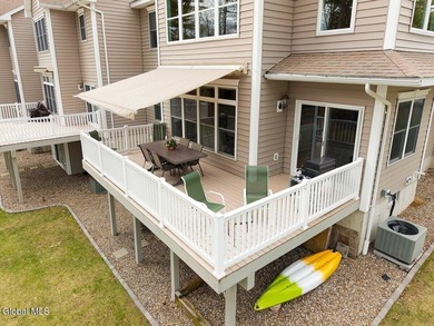 Lakeside views! 3,000 sq/ft of comfortable living space with 2 - photo 56