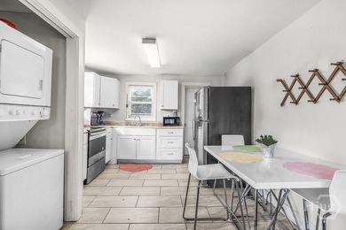 Charming 3-bedroom, 1-bath home located just minutes from - photo 15