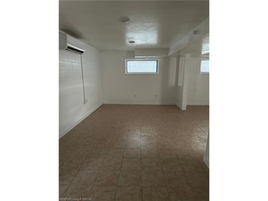 Turnkey 3-unit investment on one parcel: 622 S 6th St + 415 Wood - photo 16
