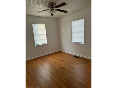 Turnkey 3-unit investment on one parcel: 622 S 6th St + 415 Wood - photo 26