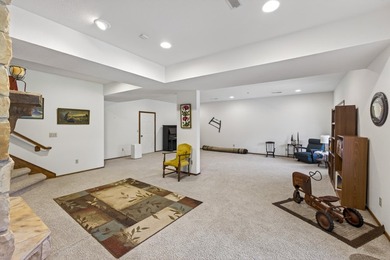 Rare opportunity! This stunning, one-owner estate sits on 30 - photo 26
