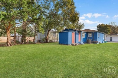 Charming 3-bedroom, 1-bath home located just minutes from - photo 26
