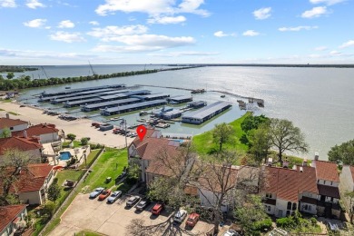 Lake Lot For Sale in Rockwall, Texas