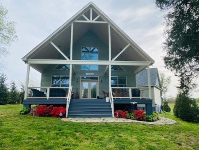You will LOVE this Tony Hirst Architect designed Lake House in - Lake Home Sale Pending in Boydton, Virginia
