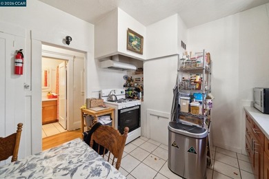 Four-unit multifamily investment located in Richmond's Civic - photo 12