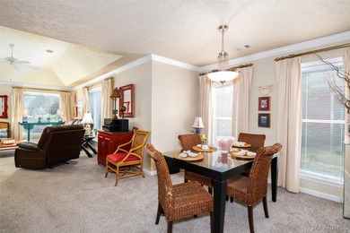 Beautifully maintained 2-bedroom, 2-bath brick garden home - photo 12
