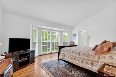 Completely updated end-unit ranch in sought-after The Heathers - photo 15