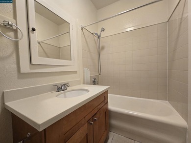Four-unit multifamily investment located in Richmond's Civic - photo 17