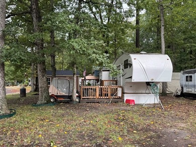 Oversized corner lot with septic. Two bedroom. One and one half - photo 7