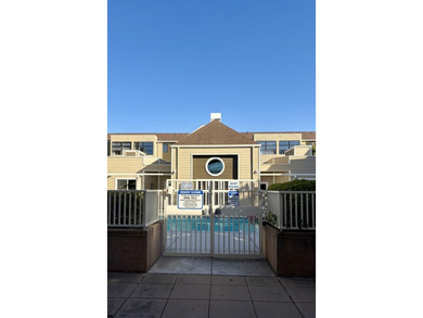Welcome to 415 N 2nd Street, Unit #239, in San Jose! A stylish - photo 23