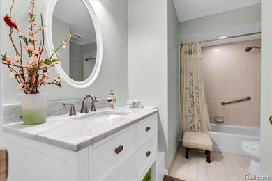 Completely updated end-unit ranch in sought-after The Heathers - photo 23