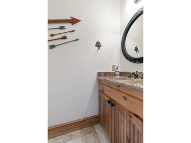 Escape to your own peaceful retreat on over 3.5 acres just a - photo 32