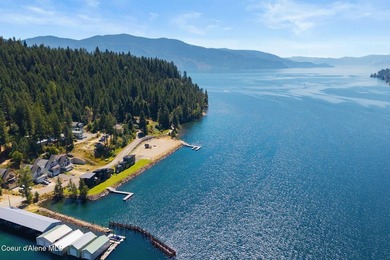 New Lakefront Quality Custom built home sitting at Lake Level on - photo 1