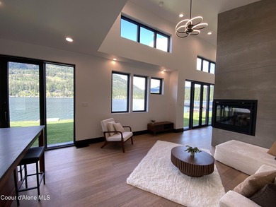 New Lakefront Quality Custom built home sitting at Lake Level on - photo 10